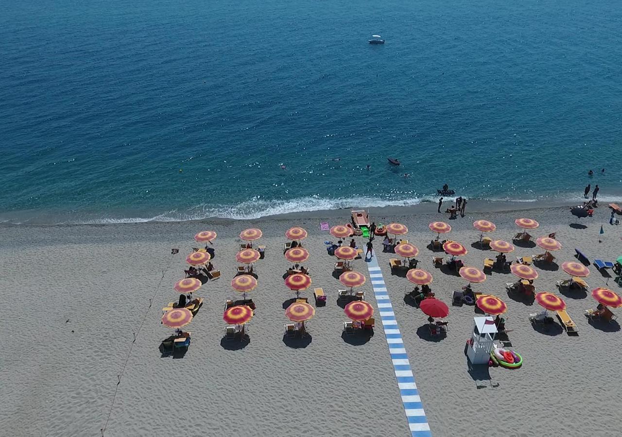 Hotel Federica Riace Marina Zewnętrze zdjęcie