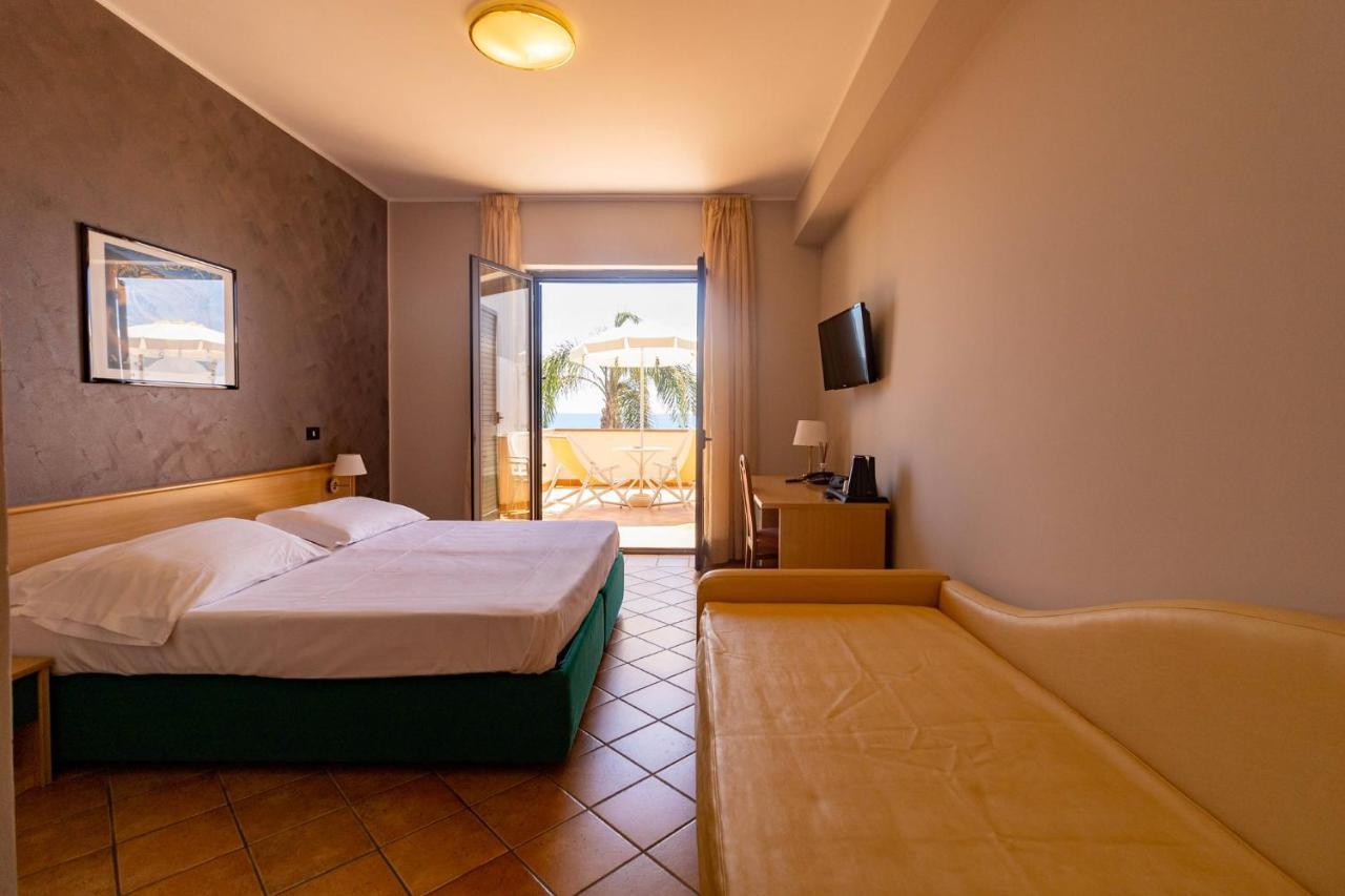 Hotel Federica Riace Marina Zewnętrze zdjęcie