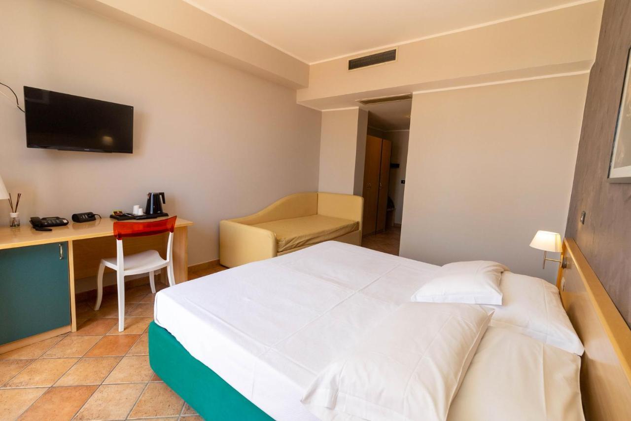 Hotel Federica Riace Marina Zewnętrze zdjęcie