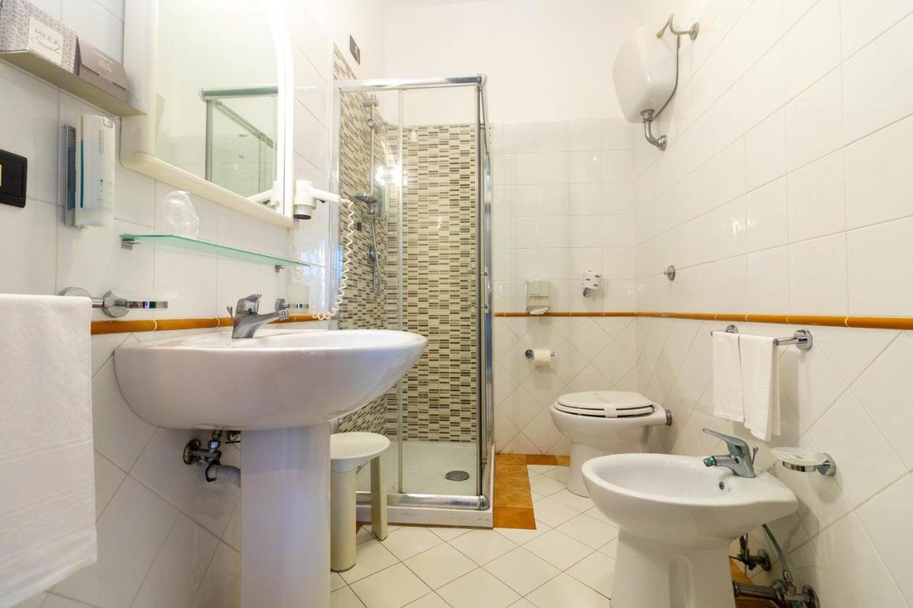 Hotel Federica Riace Marina Zewnętrze zdjęcie